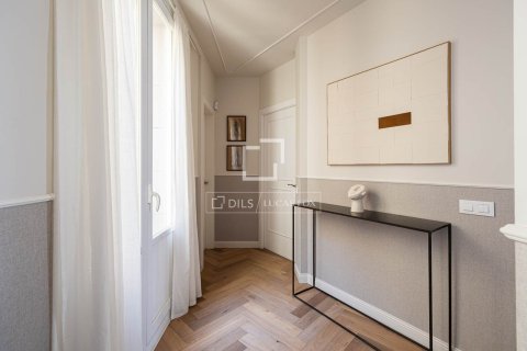 Apartamento en venta en Barcelona, España 2 dormitorios, 85 m2 No. 166788 - foto 15