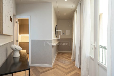 Apartamento en venta en Barcelona, España 2 dormitorios, 85 m2 No. 166788 - foto 17