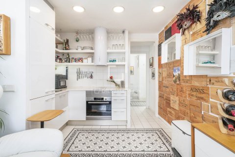 Attico in vendita a Barcelona, Spagna 1 camera da letto, 43 mq. N° 166787 - foto 17