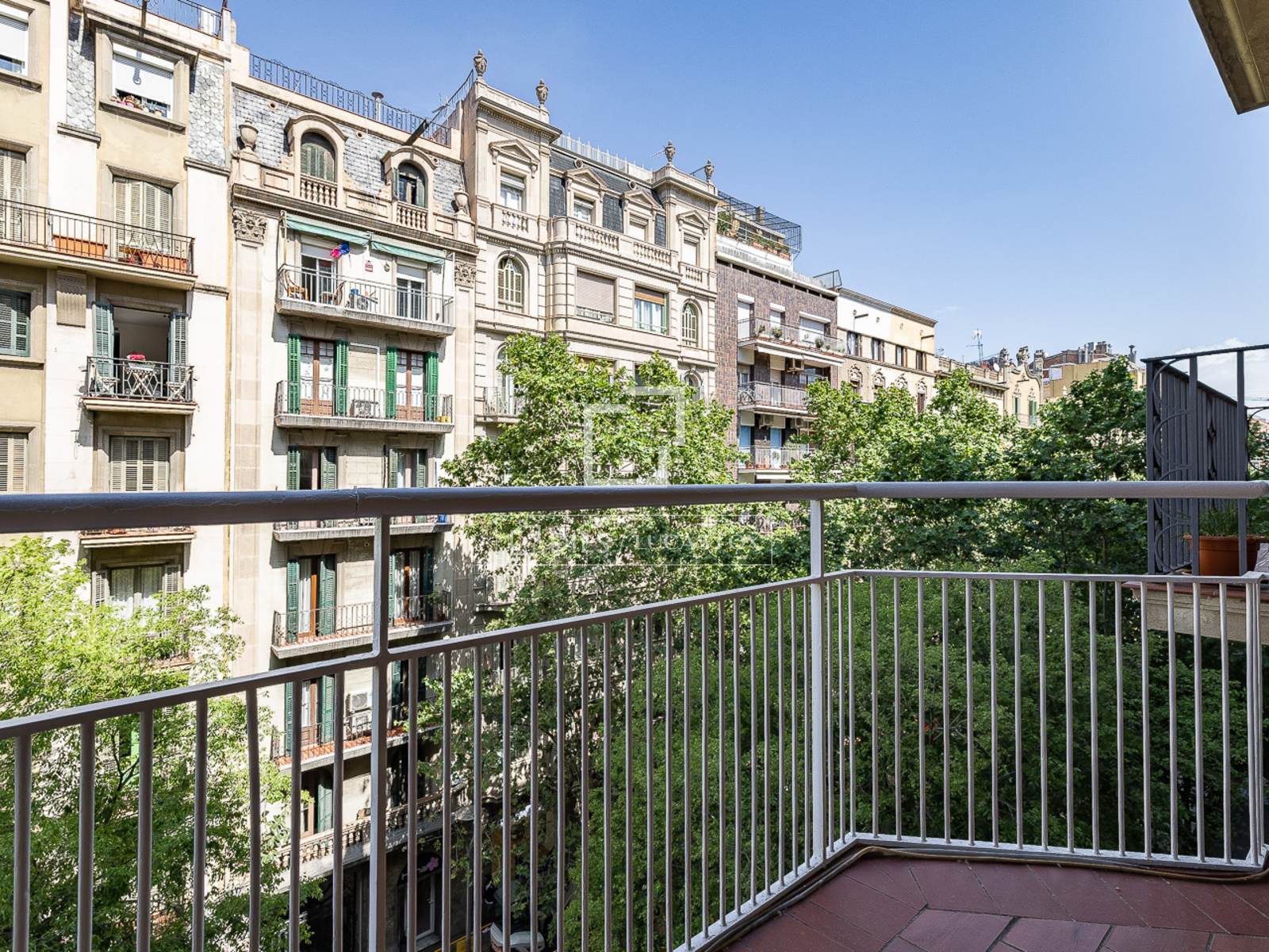 Apartamento en Barcelona, España 4 dormitorios, 170 m2 No. 166790