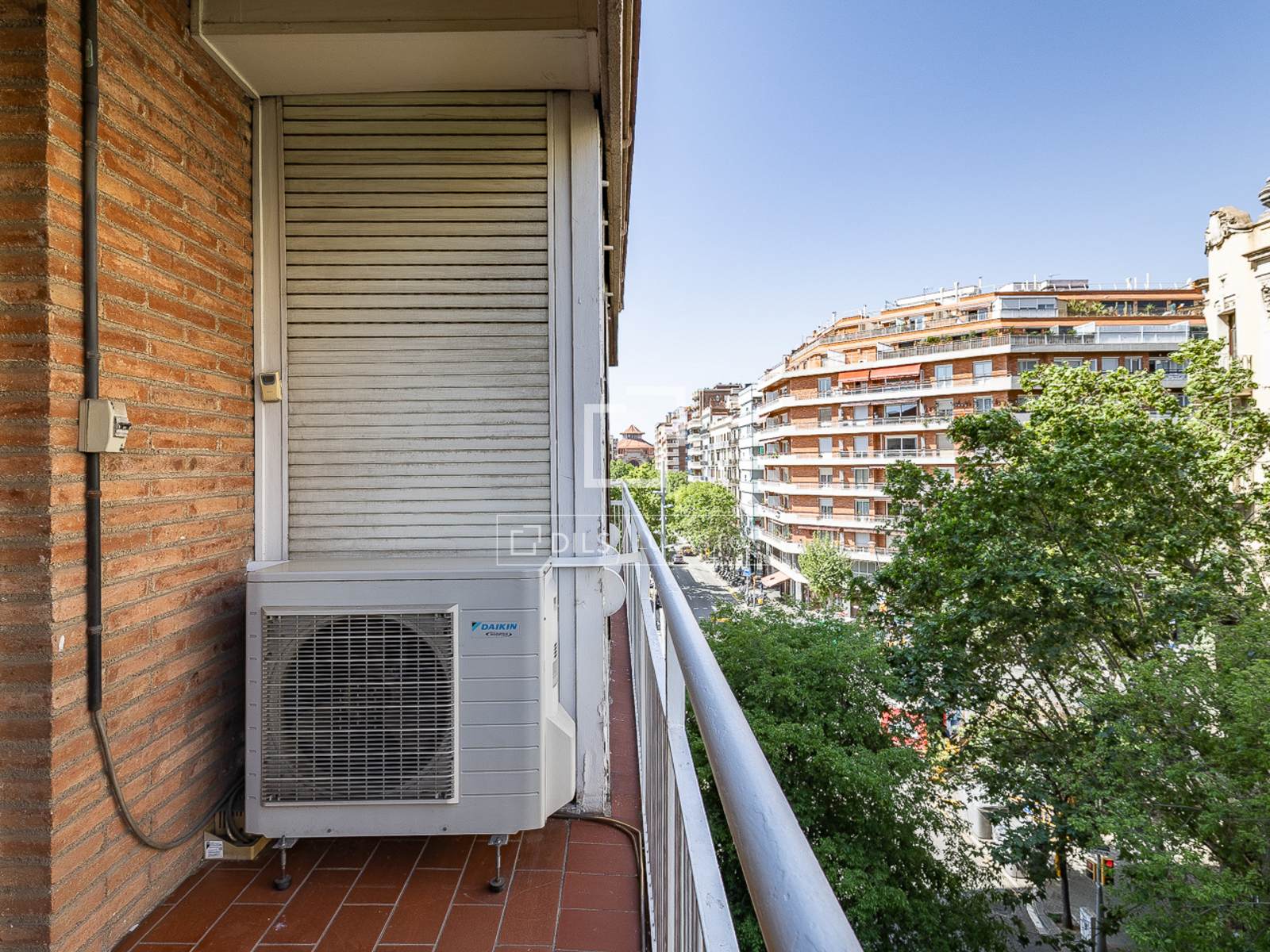 Apartamento en Barcelona, España 4 dormitorios, 170 m2 No. 166790