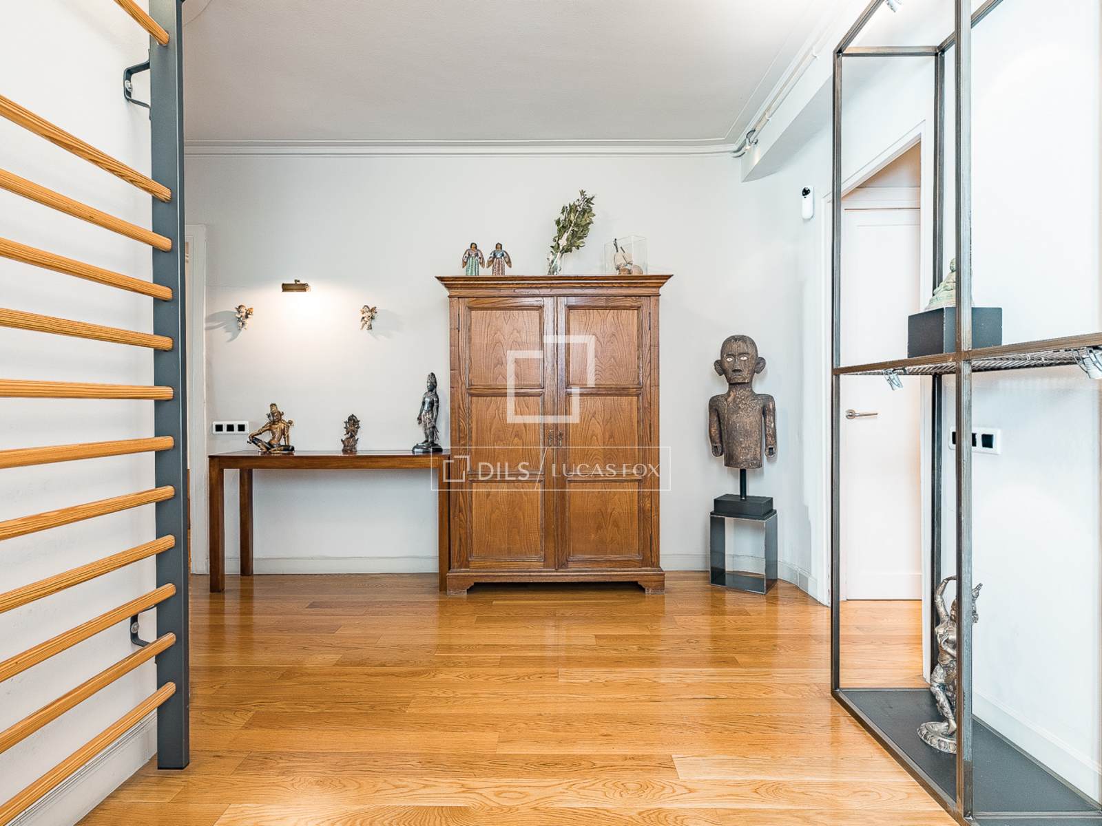 Apartamento en Barcelona, España 4 dormitorios, 170 m2 No. 166790