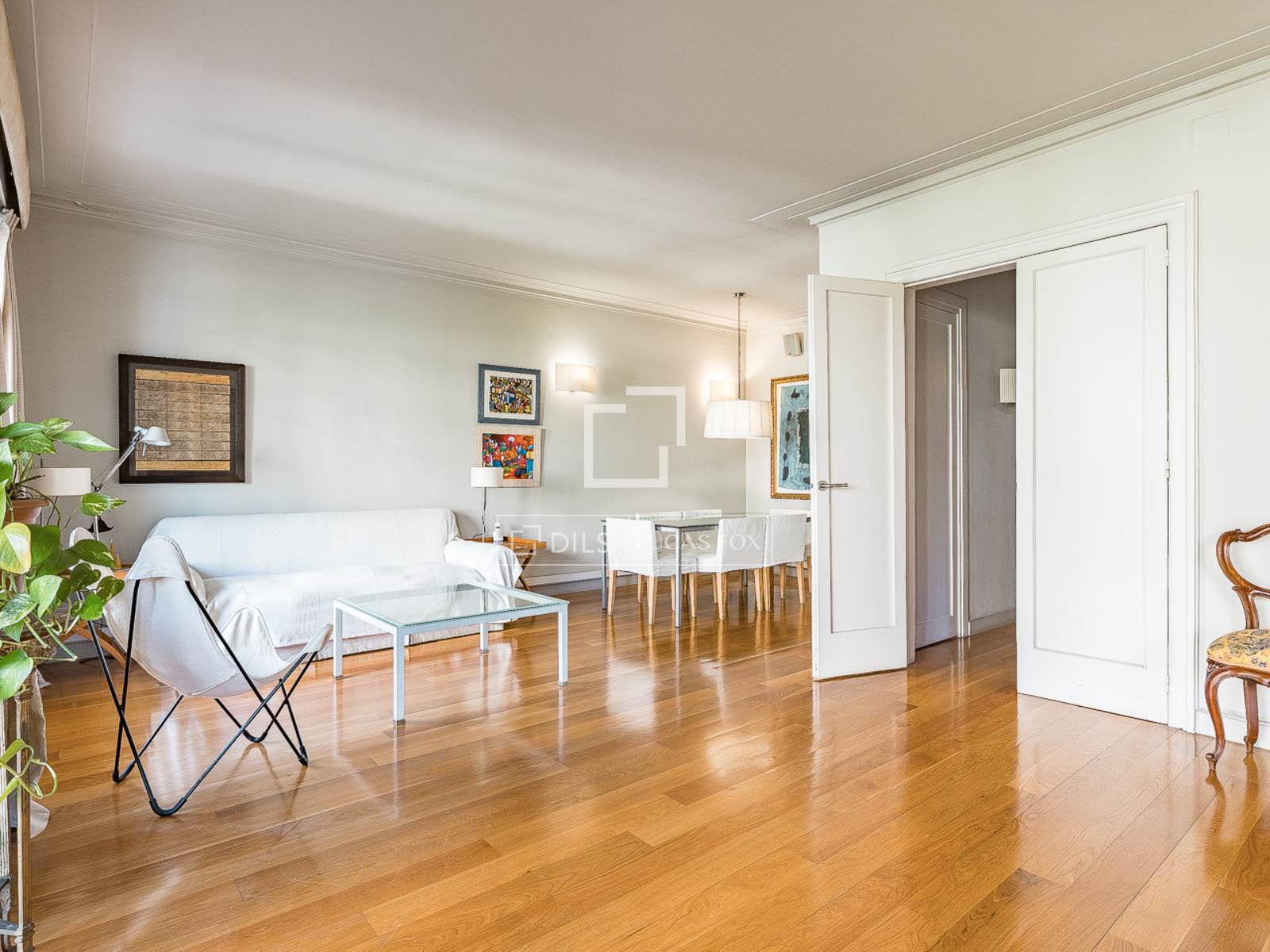Apartamento en Barcelona, España 4 dormitorios, 170 m2 No. 166790