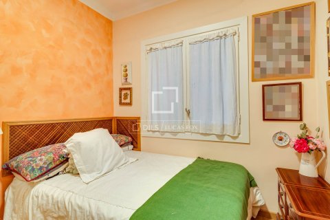 Huoneisto myytävänä Barcelona, Espanja, 3 makuuhuonetta, 87 m2 No. 166791 - kuva 23