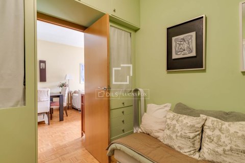 Huoneisto myytävänä Barcelona, Espanja, 3 makuuhuonetta, 87 m2 No. 166791 - kuva 20