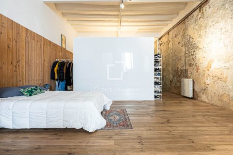 Huoneisto myytävänä Barcelona, Espanja, 1 makuuhuone, 163 m2 No. 166786 - kuva 3