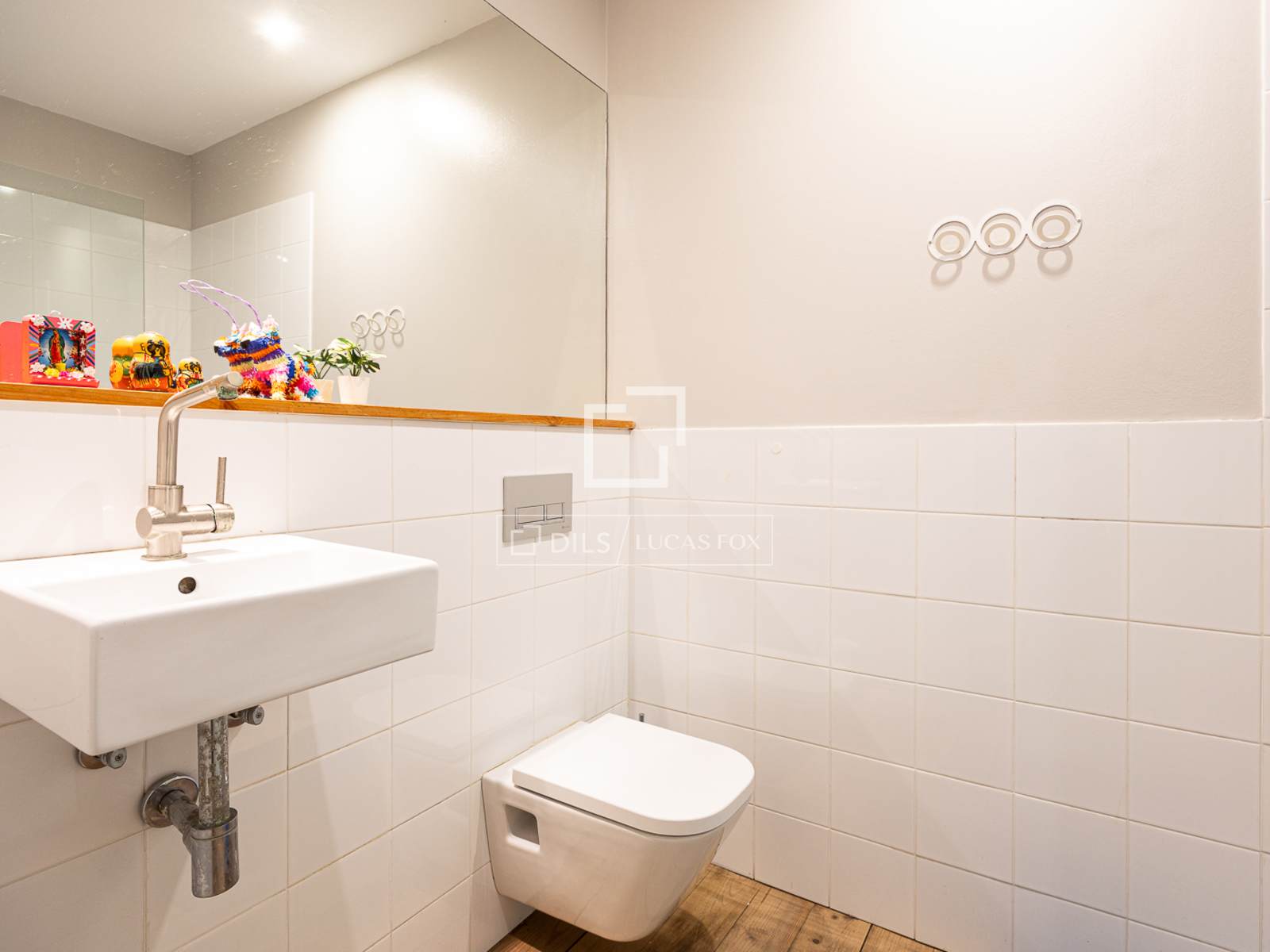 Apartamento en Barcelona, España 1 dormitorio, 163 m2 No. 166786