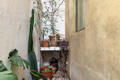 Huoneisto myytävänä Barcelona, Espanja, 1 makuuhuone, 163 m2 No. 166786 - kuva 9
