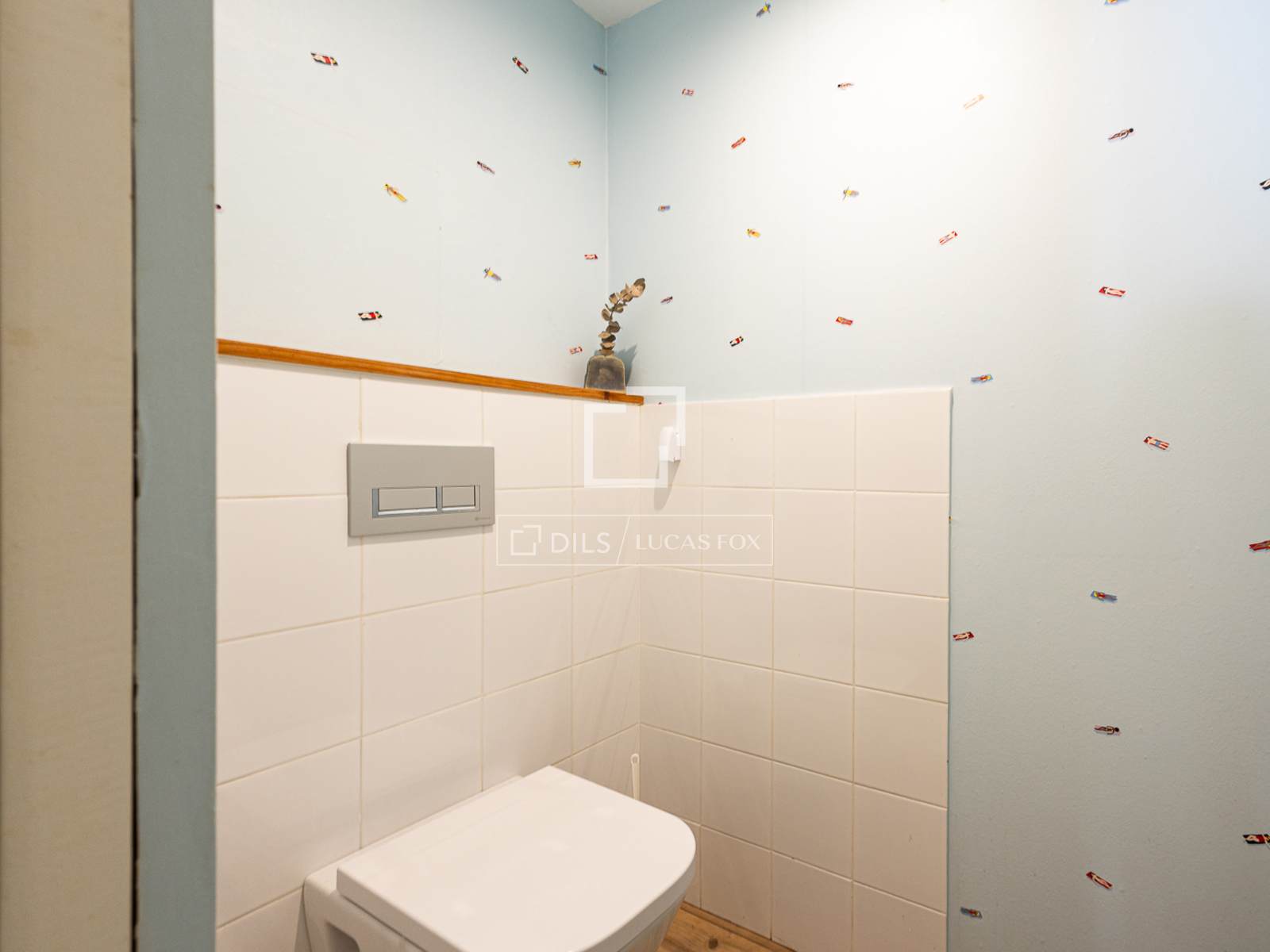 Apartamento en Barcelona, España 1 dormitorio, 163 m2 No. 166786