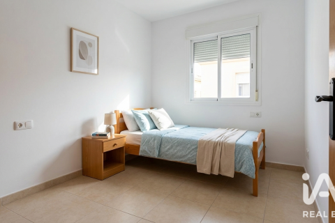 Duplex à vendre à Arenys de Munt, Barcelona, Espagne, 4 chambres, 129 m2 No. 188131 - photo 9