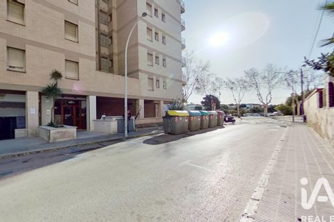 Продажа коммерческой недвижимости в Торредембарра, Таррагона, Испания 2 спальни, 60м2 №188132 - фото 29