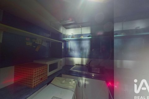 Продажа коммерческой недвижимости в Торредембарра, Таррагона, Испания 2 спальни, 60м2 №188132 - фото 20