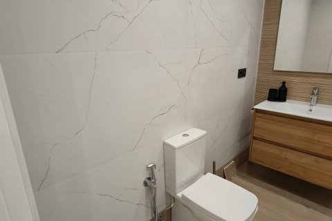 Apartment à vendre à Valladolid, Espagne, 3 chambres, 122 m2 No. 188135 - photo 19