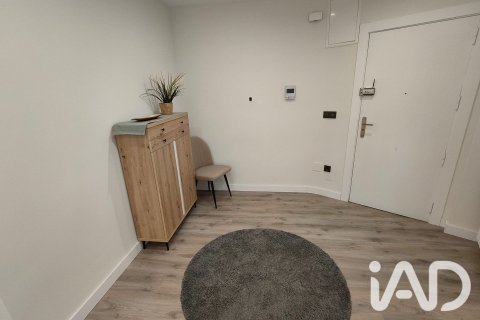 Apartment à vendre à Valladolid, Espagne, 3 chambres, 122 m2 No. 188135 - photo 2