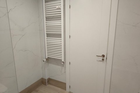 Apartment à vendre à Valladolid, Espagne, 3 chambres, 122 m2 No. 188135 - photo 18