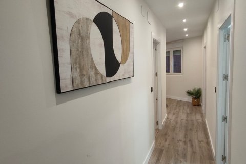Apartment à vendre à Valladolid, Espagne, 3 chambres, 122 m2 No. 188135 - photo 4