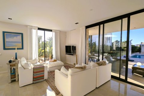 Villa à vendre Cala Pi, Mallorca, Espagne, 3 chambres, 268 m2 No. 111988 - photo 4