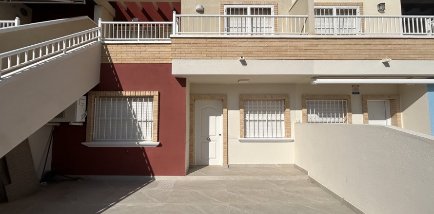 Apartment in Pilar de la Horadada, Alicante, Spain 2 bedrooms,  No. 155914