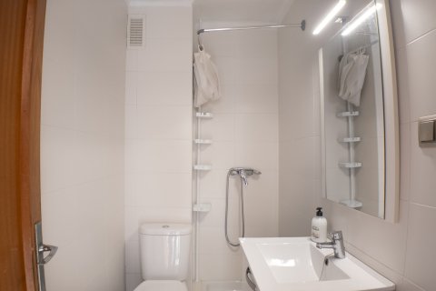 Huoneisto myytävänä Alicante, Espanja, 3 makuuhuonetta, 120 m2 No. 155911 - kuva 9