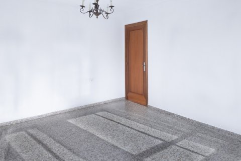 Huoneisto myytävänä Alicante, Espanja, 3 makuuhuonetta, 120 m2 No. 155911 - kuva 5