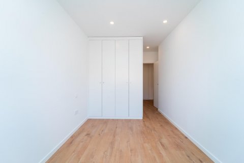 Apartment for sale Madrid, Spain 4 bedrooms, 211 sq.m. No. 116813 - photo 13
