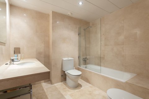 Apartment à vendre Barcelona, Espagne, 2 chambres, 86 m2 No. 133466 - photo 23