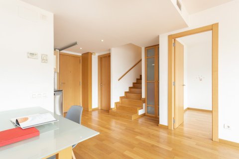 Apartment à vendre Barcelona, Espagne, 2 chambres, 86 m2 No. 133466 - photo 16