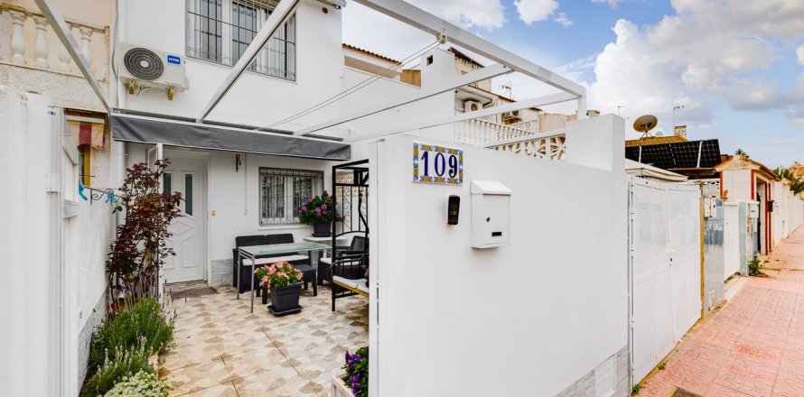 Radhus i Torrevieja, Alicante, Spanien 3 sovrum,  Nr. 160962