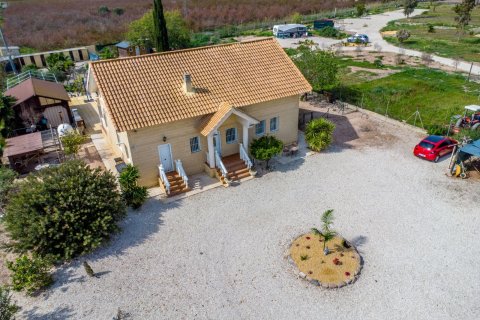 Finca till salu i Albatera, Alicante, Spanien 5 sovrum, 237 kvm. Nr. 160958 - foto 5