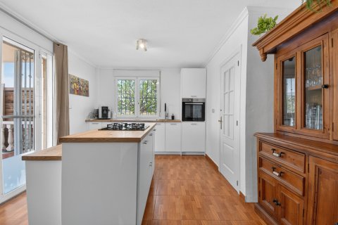 Finca till salu i Albatera, Alicante, Spanien 5 sovrum, 237 kvm. Nr. 160958 - foto 10