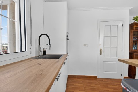 Finca till salu i Albatera, Alicante, Spanien 5 sovrum, 237 kvm. Nr. 160958 - foto 11