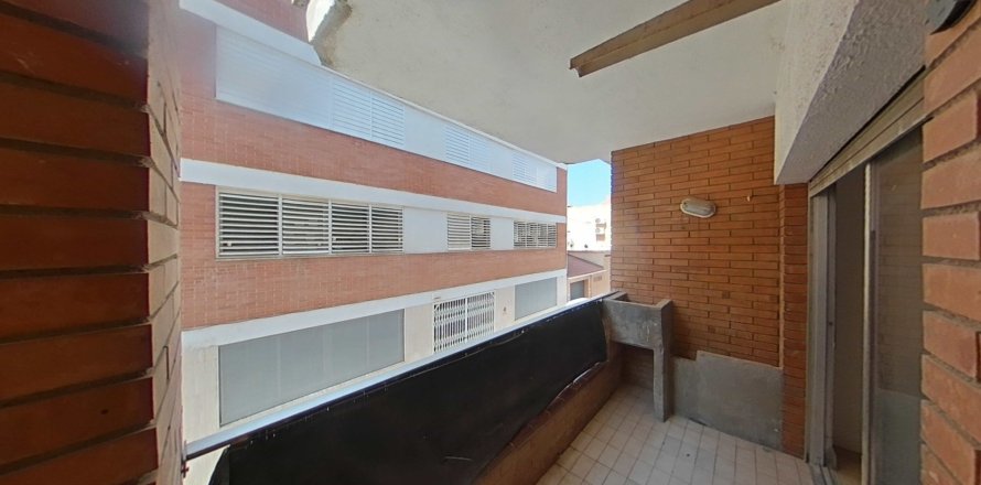 Apartment in Calella, Barcelona, Spain 2 bedrooms, 82 sq.m. No. 167147