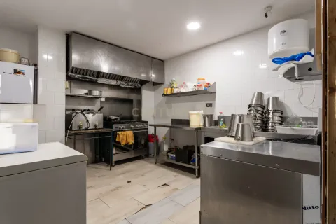 Commercial property for sale in Barcelona, Spain 116 sq.m. No. 167153 - photo 13