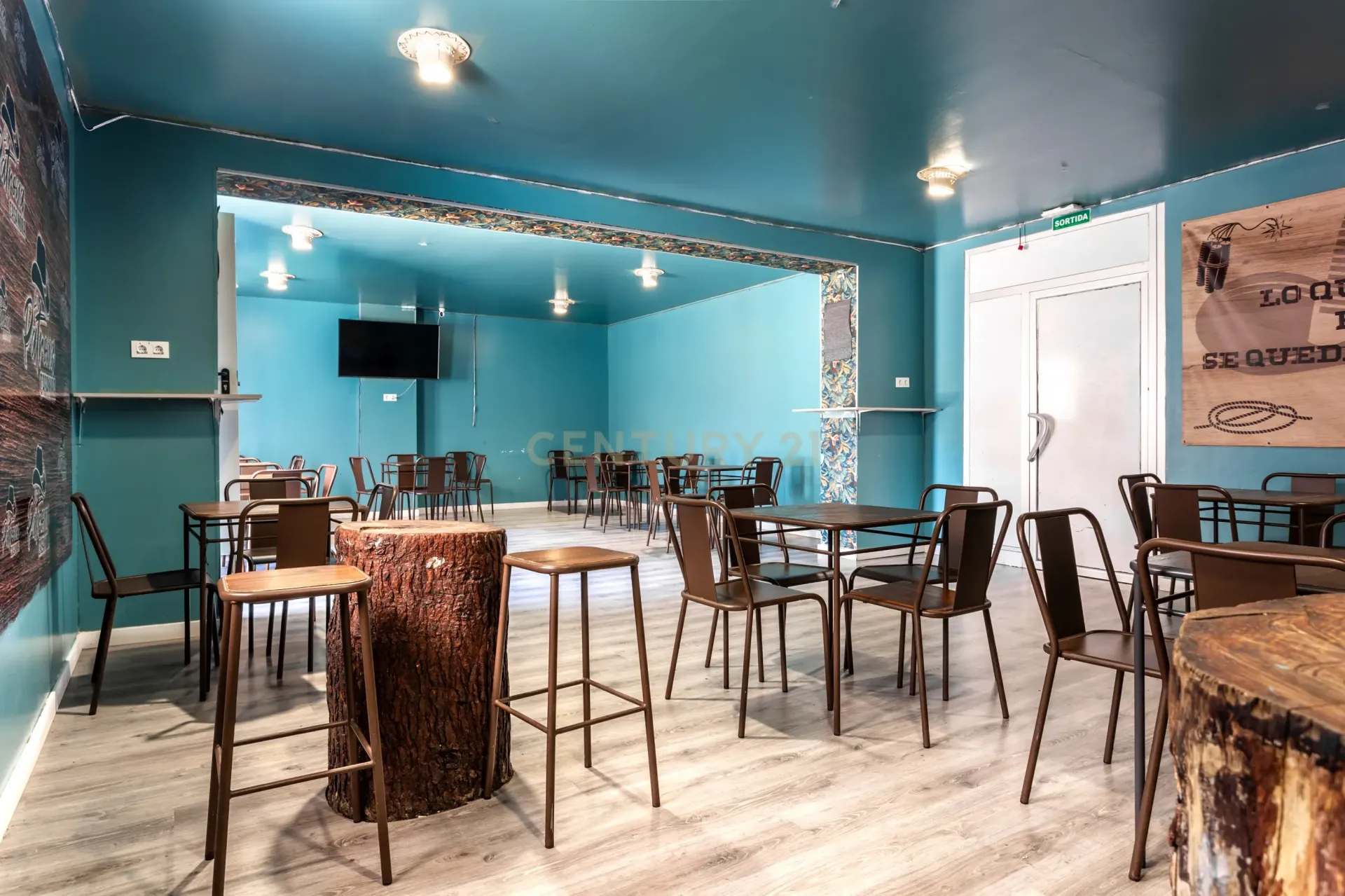 Commercial property à Barcelona, Espagne 116 m2 No. 167153