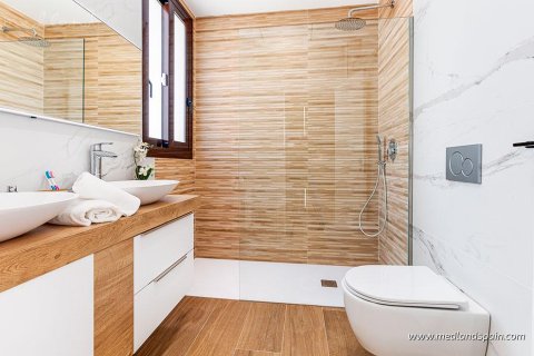 Villa till salu i Finestrat, Alicante, Spanien 3 sovrum, 107 kvm. Nr. 148462 - foto 9