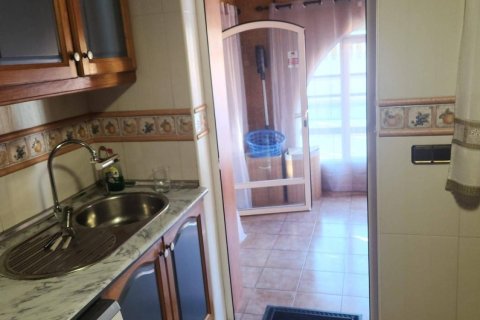 Villa till salu i Alicante, Spanien 2 sovrum, 133 kvm. Nr. 155361 - foto 22