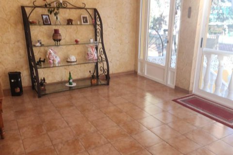 Villa till salu i Alicante, Spanien 2 sovrum, 133 kvm. Nr. 155361 - foto 14