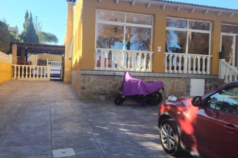 Villa till salu i Alicante, Spanien 2 sovrum, 133 kvm. Nr. 155361 - foto 11