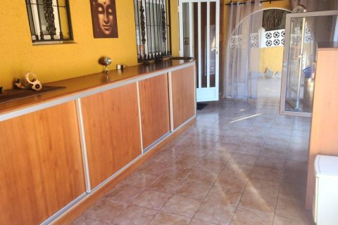 Villa till salu i Alicante, Spanien 2 sovrum, 133 kvm. Nr. 155361 - foto 27