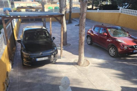 Villa till salu i Alicante, Spanien 2 sovrum, 133 kvm. Nr. 155361 - foto 4