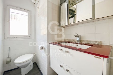House for sale in Roses, Girona, Spain 4 bedrooms, 235 sq.m. No. 157976 - photo 14