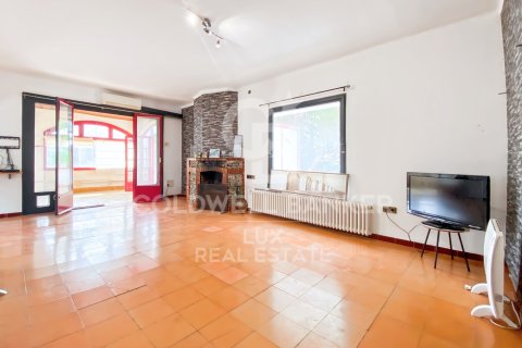 House for sale in Roses, Girona, Spain 4 bedrooms, 235 sq.m. No. 157976 - photo 10