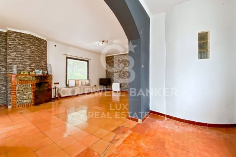 House for sale in Roses, Girona, Spain 4 bedrooms, 235 sq.m. No. 157976 - photo 11