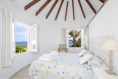Huvila myytävänä Ciutadella De Menorca, Menorca, Espanja, 6 makuuhuonetta, 341 m2 No. 142665 - kuva 6