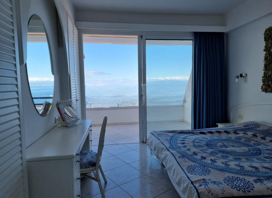 Apartament w Tenerife, Hiszpania 2 sypialnie, 86 mkw. nr 195210