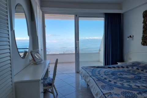 Apartment for sale in Tenerife, Spain 2 bedrooms, 86 sq.m. No. 195210 - photo 9