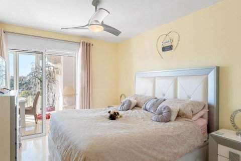 Apartment for sale in Tenerife, Spain 3 bedrooms, 88 sq.m. No. 195211 - photo 6