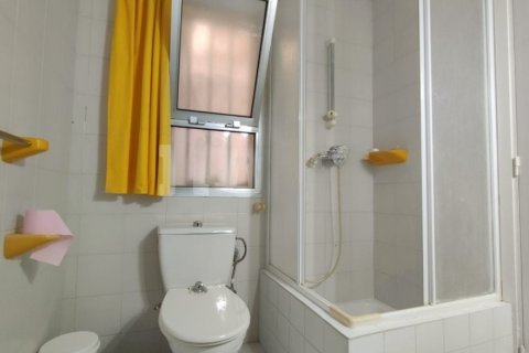 Bungalow for sale in Callao Salvaje, Tenerife, Spain 3 bedrooms, 100 sq.m. No. 195214 - photo 24