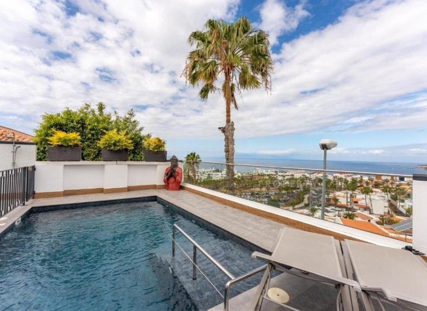 Villa i Tenerife, Spanien 7 sovrum, 373 kvm. Nr. 195209