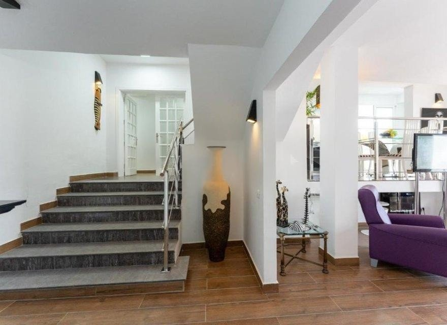 Villa i Tenerife, Spanien 7 sovrum, 373 kvm. Nr. 195209